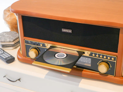 Classic Phono TCD-2551WD - Holz-Plattenspieler im Retro-Design mit Bluetooth®, AM/FM-Radio, USB-Codierung, CD-Player, Kassettenspieler und eingebauten Lautsprechern - Holz