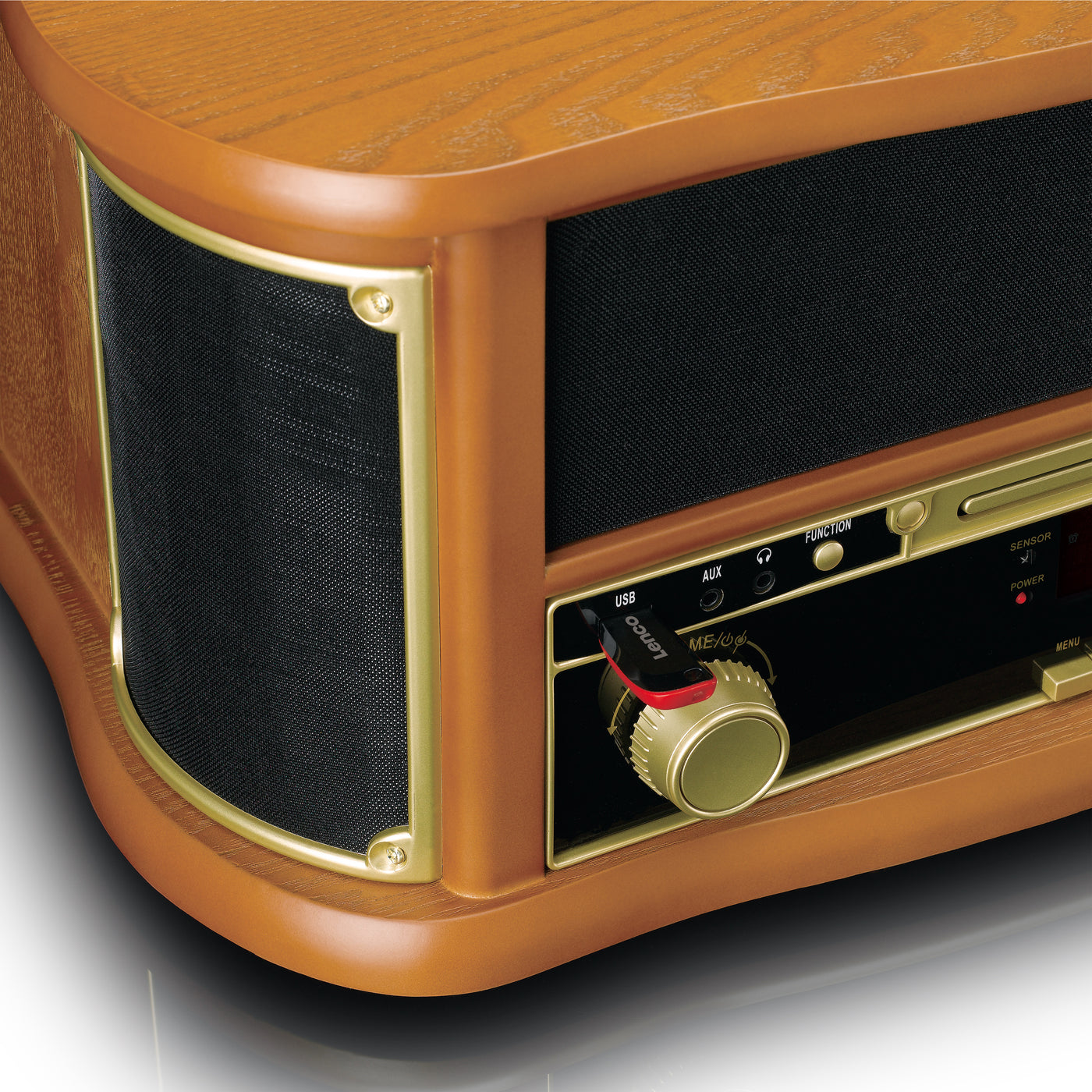 Classic Phono TCD-2571WD - Holz-Plattenspieler im Retro-Design mit Bluetooth®, DAB+/FM-Radio, USB-Codierung, CD-Player, Kassettenspieler und eingebauten Lautsprechern - Holz